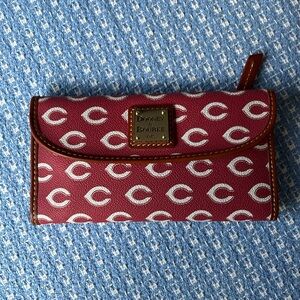 NWOT Dooney & Bourke Cincinnati Reds wallet